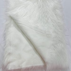 White Shaggy Faux Fur Fabric: Luxury Long Pile, 60&quot; Wide