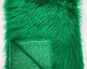 Kelly Green Shaggy Faux Fur Fabric By Yard, Long Pile Luxury Shaggy Craft, Costume, Apparel, Decoration, Cosplay, Sewing Decoration 60" Wide