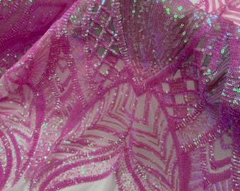 メッシュにキャンディピンクの虹色スパンコール、ライトピンク、メッシュにロイヤリティデザイン、4ウェイストレッチスパンコールプロムガウン、1ヤードあたり