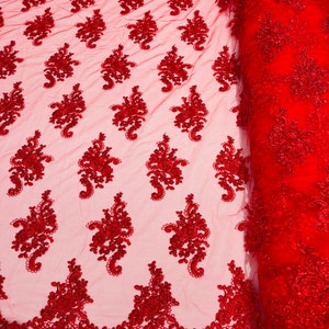 Rood met metallic draad gebloemde kantstof, borduursel met pailletten op een gaas voor bruiloft-bruids op maat gesneden