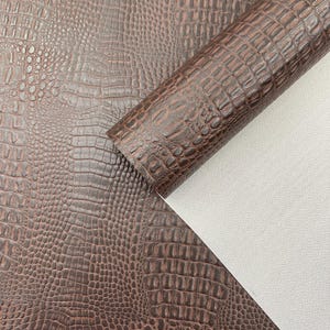 Brown Crocodile Marine Vinyl Fabric: Waterproof Outdoor Upholstery - Auto/Boat