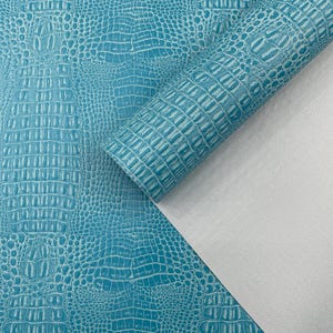 Turquoise Crocodile Marine Vinyl Fabric: Waterproof Outdoor Upholstery - Auto/Boat
