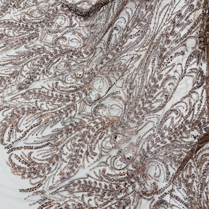 sheer embroidered dress fabric Daisy Embroidered Tulle Cape MED / Noir/Multi
