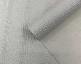 White Crocodile Marine Vinyl Fabric: Waterproof Outdoor Upholstery - Auto/Boat