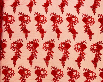 Roter 3D-Spitzenstoff: Gestickte Pailletten und Perlen
