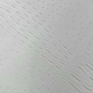 Tela de vinilo con relieve de cocodrilo de avestruz blanco cortada a medida, tapicería de cuero de vinilo de cocodrilo de avestruz de dos tonos, carteras, zapatos y billeteras