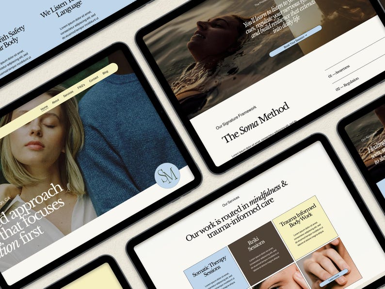 K&ouml;nnte beinhalten: Mehrere Tablets zeigen Webseiten mit Text und Bildern. Die Website bewirbt "The Soma Method" und bietet Dienstleistungen wie Somatische Therapie, Reiki-Sitzungen und Trauma-informierte K&ouml;rperarbeit an. Das Farbschema ist neutral mit blauen und gelben Akzenten.
