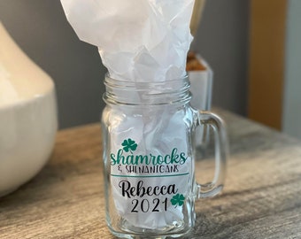 Custom Shamrocks und Shenanigans Mason Jar Glas