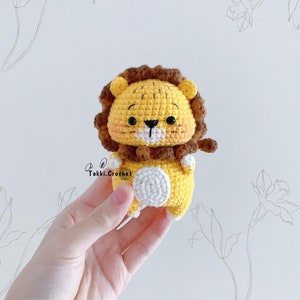 Crochet PATTERN Little Lion. ( PDF / ENGLISH ). Crochet pattern by Tokkicrochet