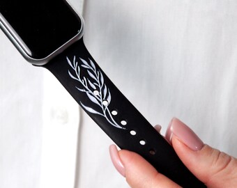Botanical Engraved Black Silicone Apple Watch Band: Minimalist Floral Strap