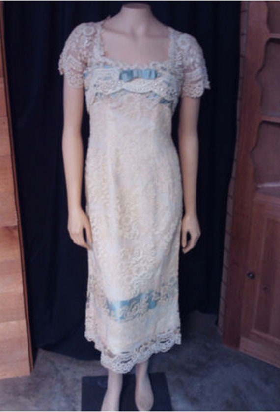 1950's Philip Hulitar Ivory Lace Wedding Gown Brid