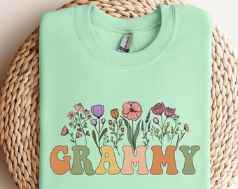 Grammy Flower Shirt, Grammy Flower Sweatshirt, New Grandma Shirt, Grammy Tee, Grammy Birthday Shirt, Mothers Day Shirt For Grammy, Gigi Tee
