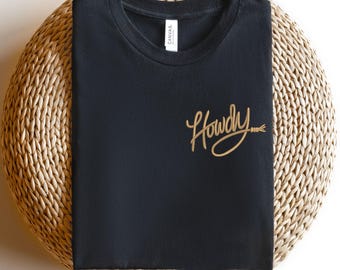 Embroidered Howdy Rope Script Shirt, Trendy Country Music Oversized Shirt, Embroidered Western Vintage Graphic Tee for Cowboy & Cowgirl