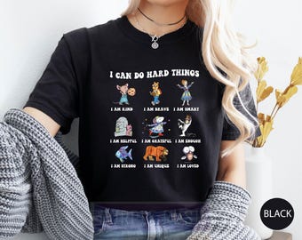 Camiseta con colores reconfortantes de personajes de libros queridos: Camiseta de lectura para maestros