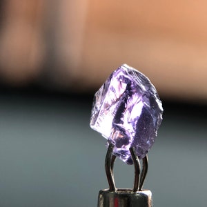 Natural Raw Uncut Tanzanite Gemstone - Authentic Blue Violet Crystal for Jewelry Making, Healing Stones, and Collectors