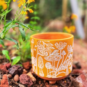 Etched Mushroom Terracotta 5.5 Planter Morels, Bees & Poppies, Free Shipping/Plant Parent/Drainage Hole/Top Rated Gift image 8