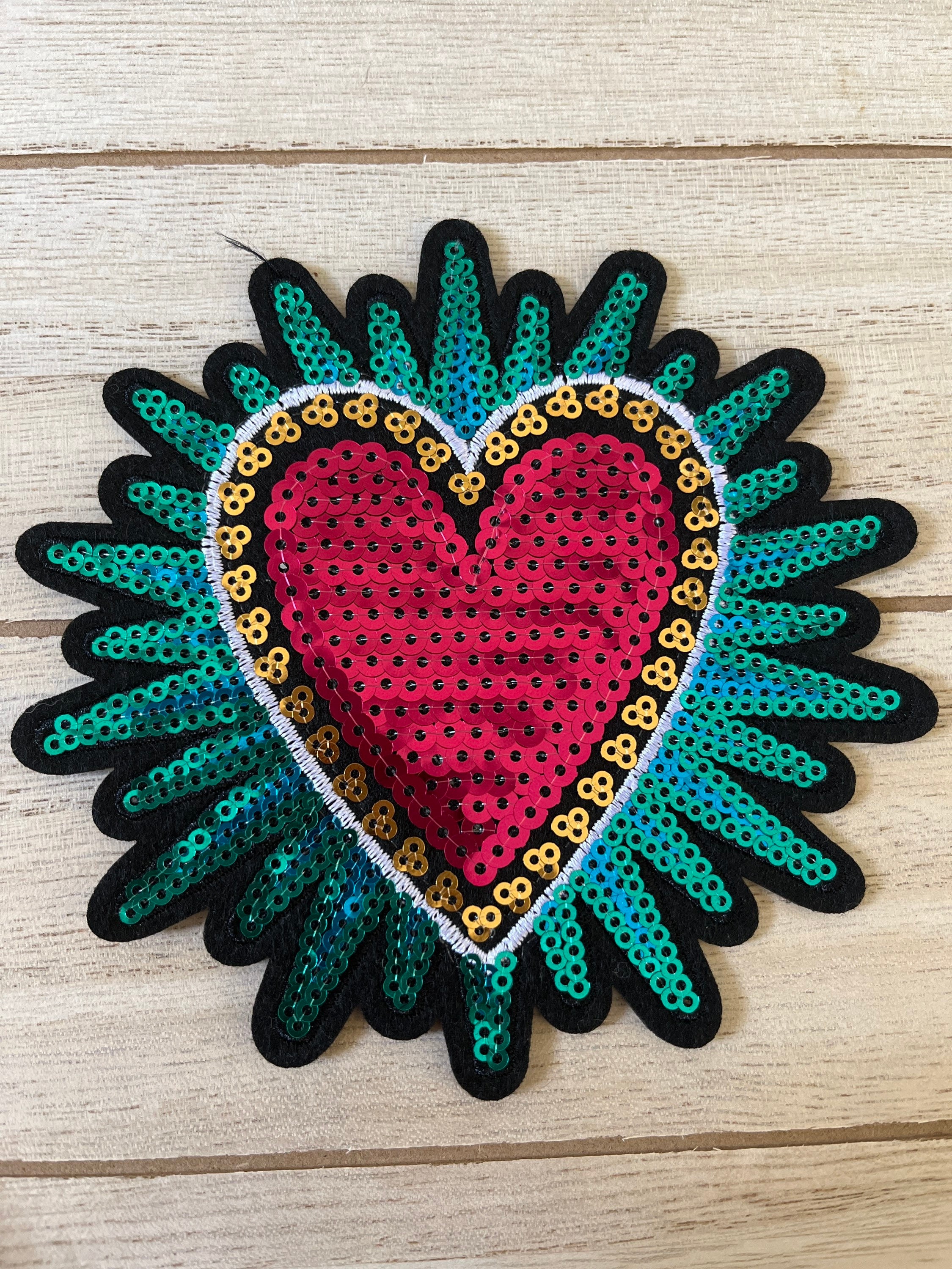 RED HEART PATCH iron-on embroidered Valentine's Day Love Romance Emoji  Romantic Applique