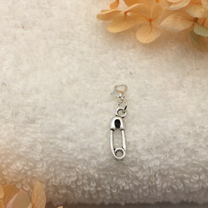 Charms safety pin, handmade, sewing, lucky pendant silver with silver carabiner charm