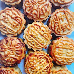 Gluten Free Vegan Mooncake/Pastry Box/Individual (flavors of your choice)/Mid Autumn Festival Gift
