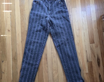 Pantalones vaqueros vintage Rocky Mountain Rockies de rayas negras y moradas, talla 27x34.