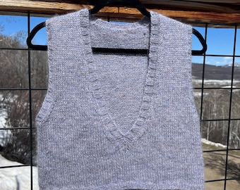 light blue hand knit hand made v neck cropped sweater vest small