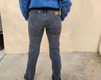 26x34 Women's Vintage Black USA Wrangler Jeans