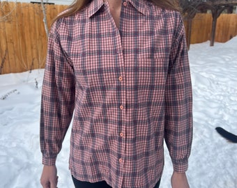 Vintage merona pink and blue plaid embroidered long sleeve button up shirt small
