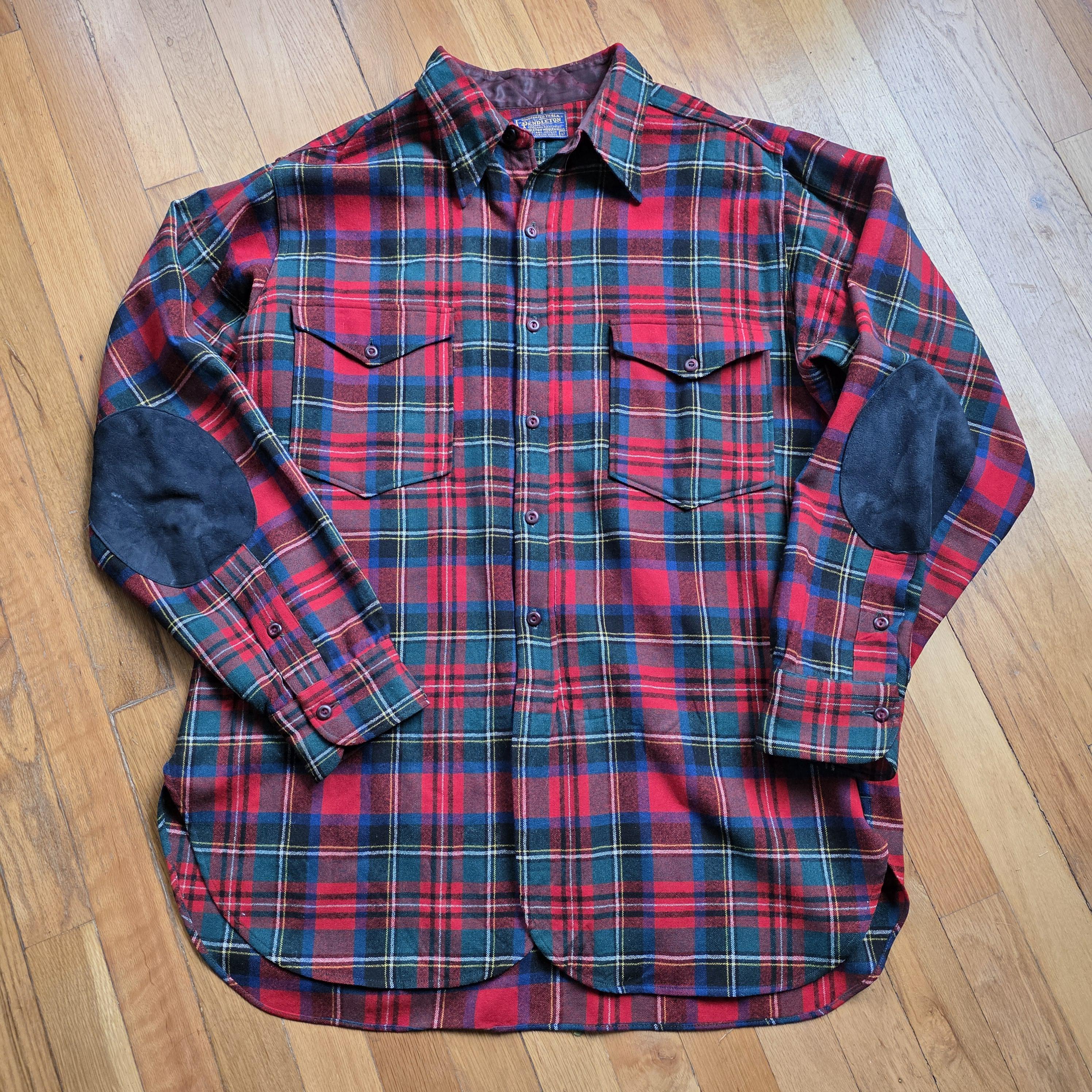 Vintage Pendleton 100% Wool Red & Black Tartan Plaid Flannel + Suede Sling Bag Sz. S | Vintage PENDLETON Red & Black Plaid Wool Cruiser  main image 2