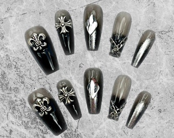 Black Chrome Hearts with Chain Press On Nails|Goth Glue On Nails|Coffin Fake Nails 22mm | Handmade|Press Ons with Charm|Trendy Fashion Nails