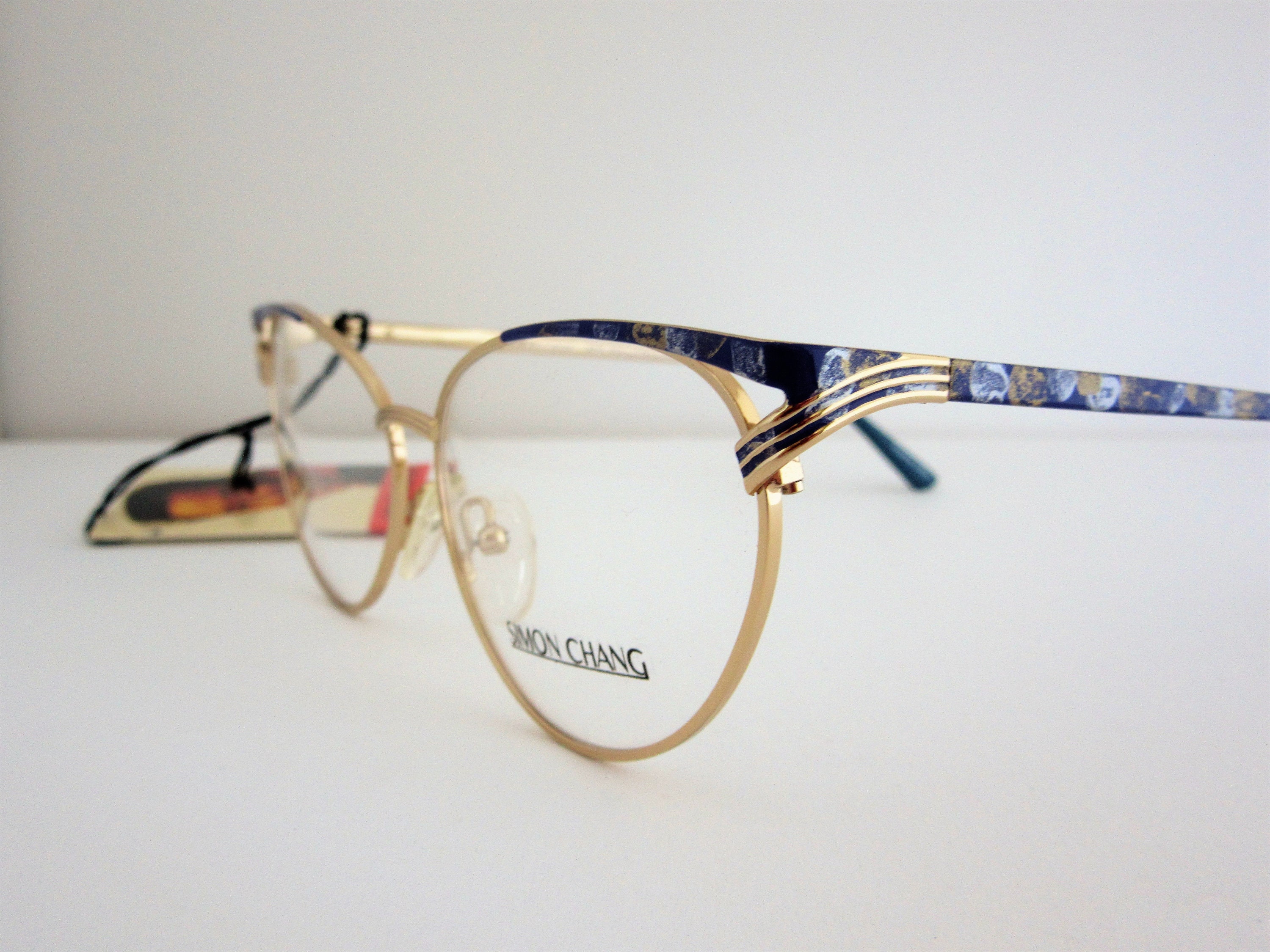 Vintage Simon Chang Cat Eye Eyeglass Frames, Gold Lavender  display picture 2