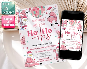 Pode incluir: Um convite digital e imprimível para uma festa de Friendsmas com ilustrações do Papai Noel em rosa e branco. O convite inclui o texto "calling all you Ho Ho Hos" e os detalhes do evento. Um smartphone exibe o mesmo design.