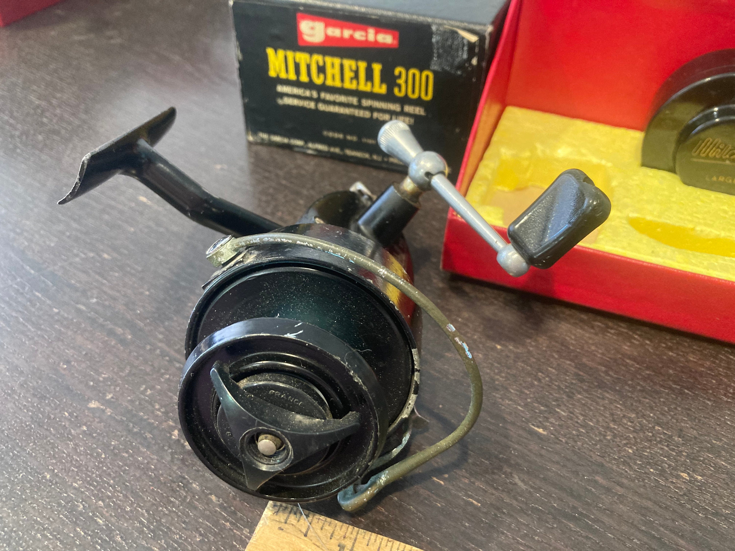 2306.016 -- Mitchell 306 Saltwater Spinning Reel W Box