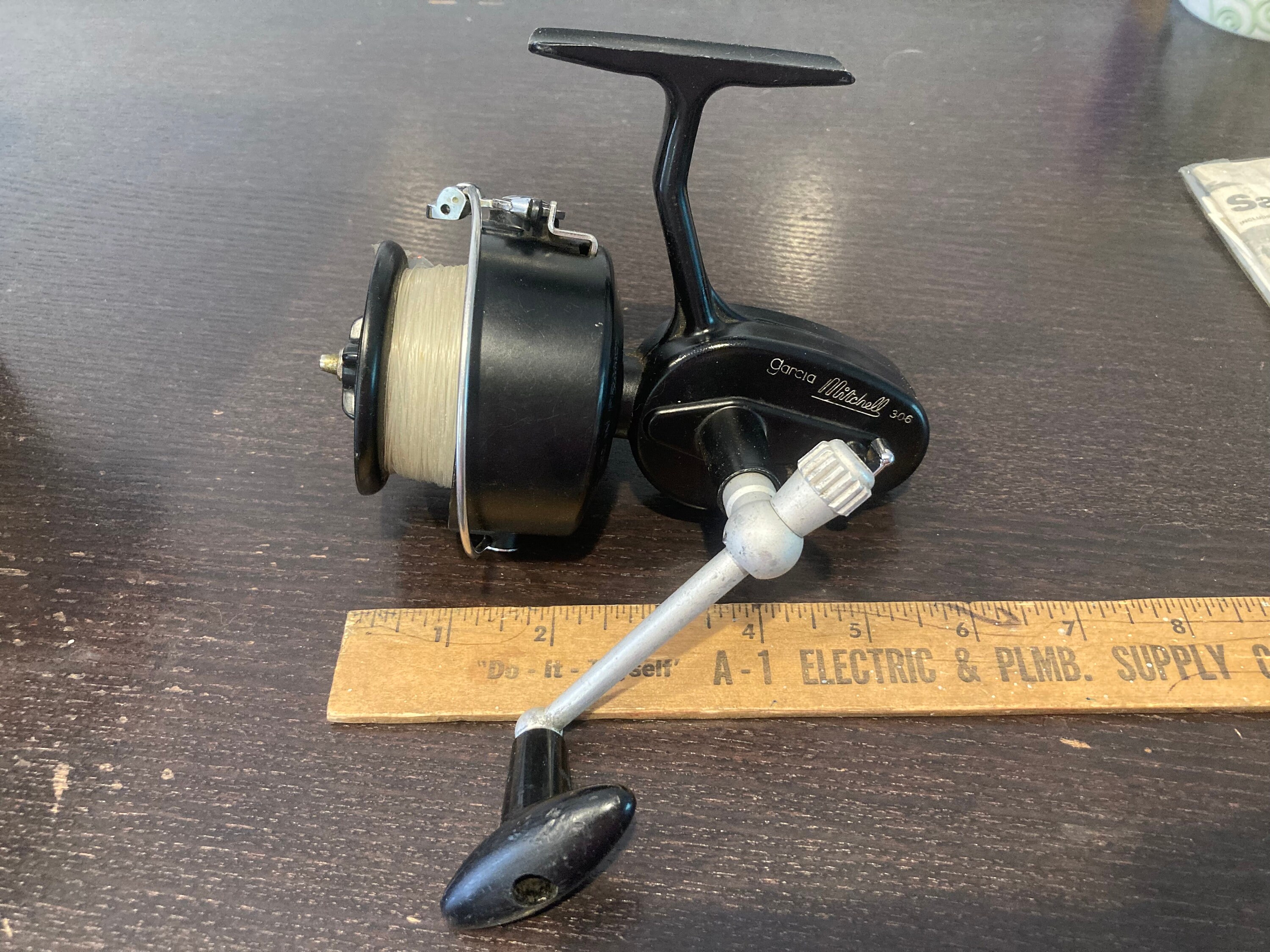 2306.016 -- Mitchell 306 Saltwater Spinning Reel W Box