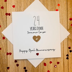 Tarjeta de 24.º aniversario de bodas «Ópalo». Piedra de ópalo auténtica.