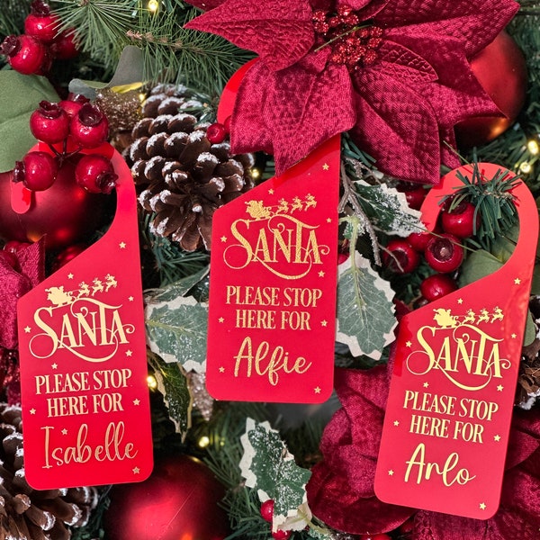 Personalised Santa Stop Here Door Hanger | Santa Stop Here | Door Hanger | Christmas | Christmas Decor