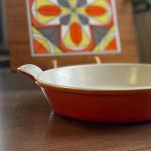 Faite Cousances France vintage 18 cm en fonte – Orange flamme – prédécesseur du Creuset