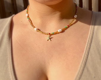 Gold Star Pearl Necklace Starfish Beach Necklace Colorful Beaded Dainty Choker Star Pendant Summer Jewelry Bead for Her Coastal Star