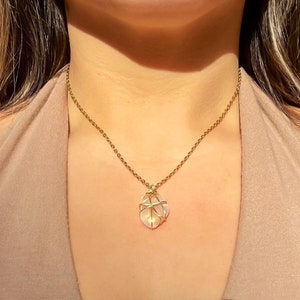 Dainty Clear Quartz Necklace Stone with Gold Chain Summer Necklace for Her Wired Crystal Dainty Necklace Birthday Gift
