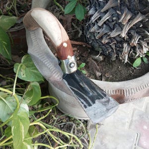 Set of 2 Handmade Gardening Trowel, Garden Gift, Wooden Handle, Forged Iron Blade, Gift for her, Vintage Design, Lawn Farming Gardening Tool