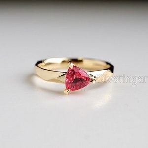 Trillion Terracotta Sapphire & Diamond Cut Band Ring, Womens Wedding Ring, Natural Sapphire Gold Ring, Statement Ring, Tiny Anniversary Gift
