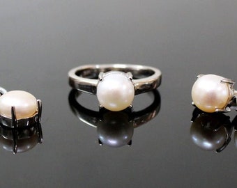 Real 925 sterling silver pearl jewelry set, birthday gift for her, white pearl jewelry set, handmade jewelry set for women, anniversary gift