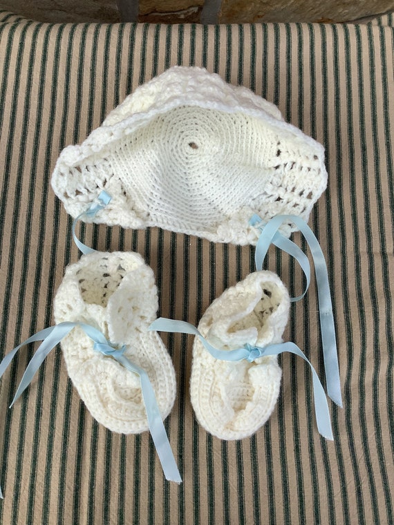 Vintage Crochet Baby Hat And Booties