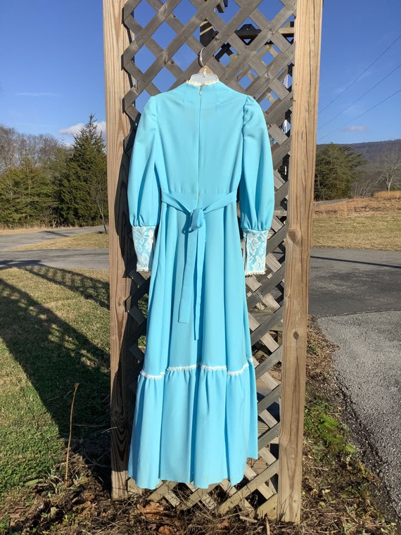 Vintage Handmade Blue Dress with Lace, Full Skirt - image 2