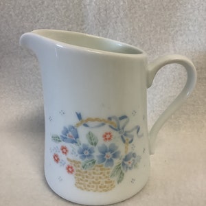 Corning Ware Country Cornflower Milchkännchen