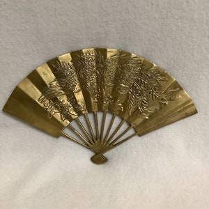 Vintage Enesco Messing Dekorativer Wandbehang Fan, Dragon Art