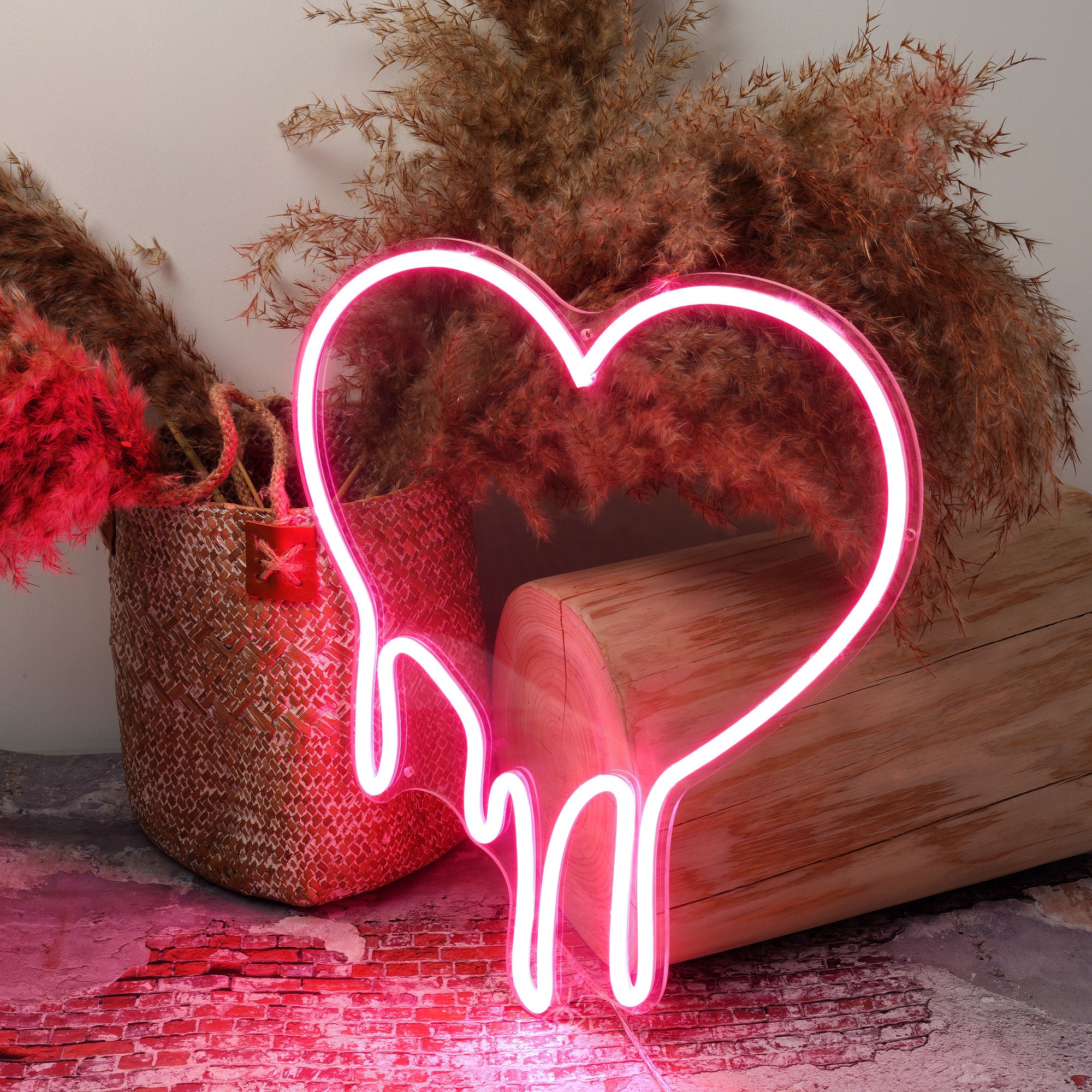 Melting Heart - Neon Sign - Neon Mama