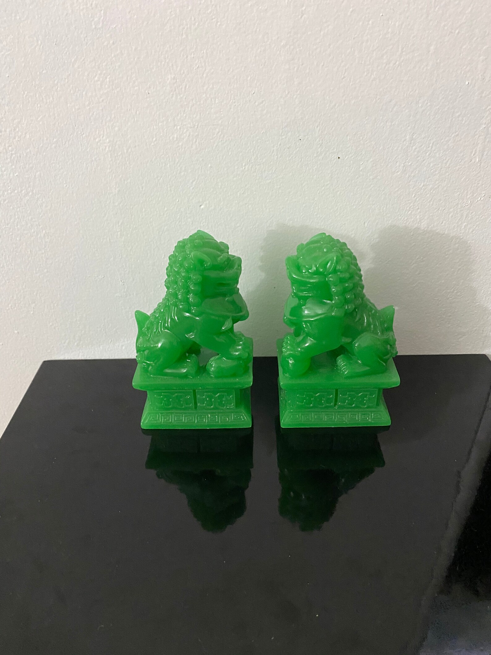 resin foo dogs