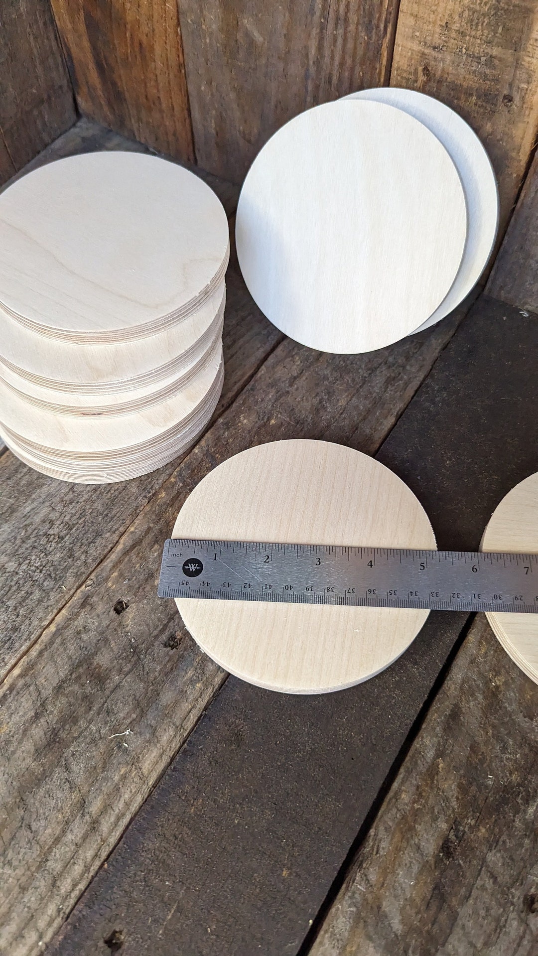 Wood Circle Cutout, 4-1/2 wooden discs, dark edged