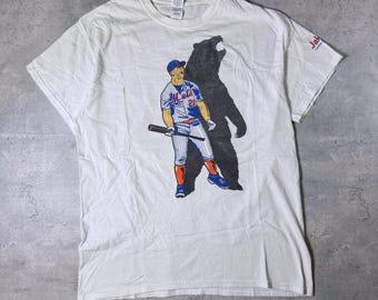 New York Mets Polar Bear Player 20 Pete Alonso T Shirt • Large