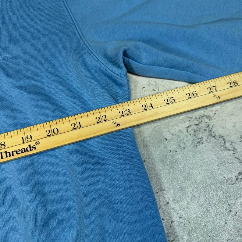 Vintage 90s/Y2K University Of North Carolina Tar Heels Blue Hoodie • Large image 4